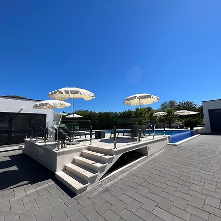 Holiday Luxury Resort Sundance Trogir Exterior photo