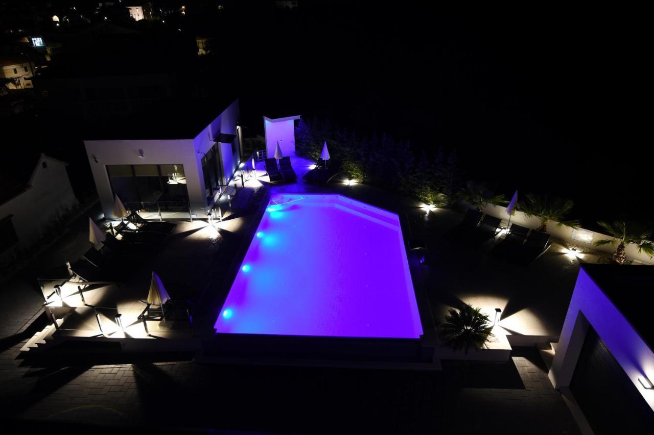 Holiday Luxury Resort Sundance Trogir Exterior photo