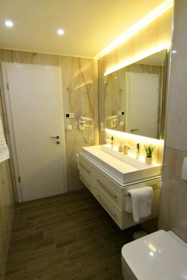 Holiday Luxury Resort Sundance Trogir Exterior photo